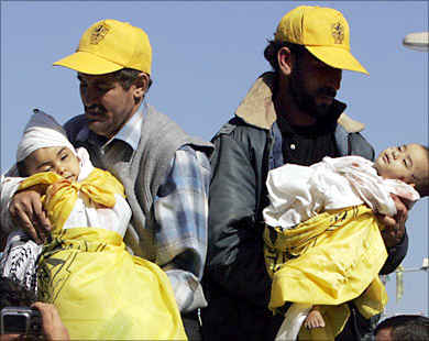 http://haram.files.wordpress.com/2006/11/gaza_afp_dead_babies.jpg